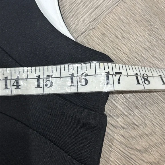 Calvin Klein Little black dress size 6 - Picture 8 of 8